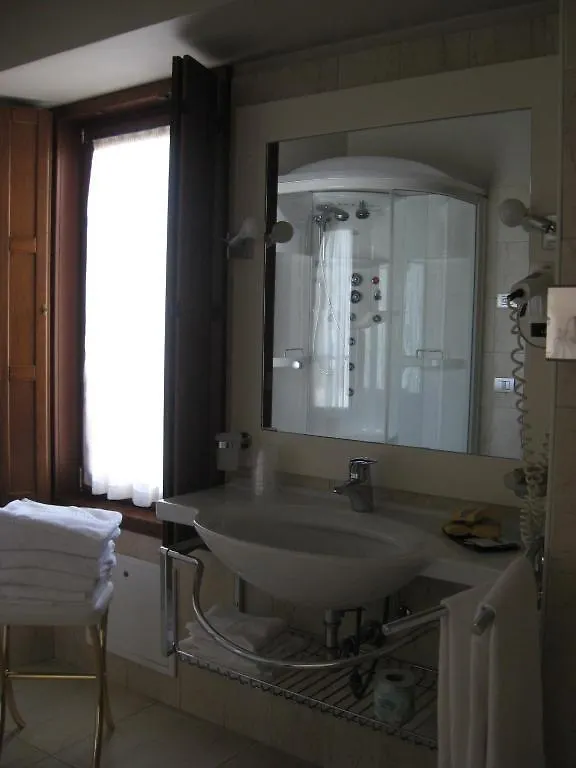 Albergo Venturelli Boario Terme Hotel